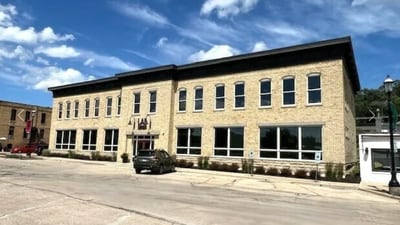 Office building sells for $1.5M in East Dundee; $1.25M restaurant space for sale in West Dundee