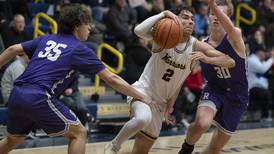 Boys basketball: Sterling shoots lights out, scores 82 points in three quarters to win big against Rochelle