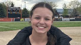 Avery Miller takes control in circle, helps Glenbard North hold onto early lead to beat St. Charles East