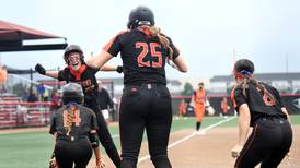 Tayiah Scanlan’s 10th-inning, inside-the-park home run gives Beecher the state championship over Carterville