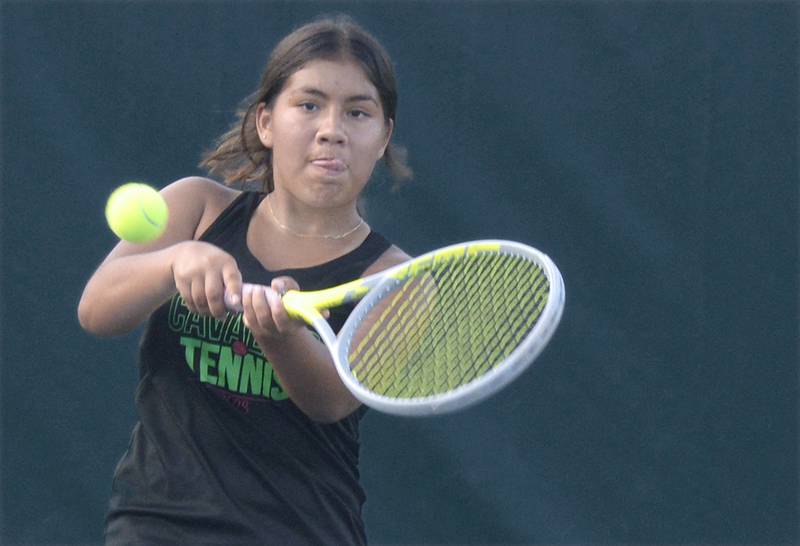 La Salle-Peru's Eva Cervantes of La Salle-Peru High hits a return to the Ottawa side Tuesday, Sept. 26, 2023, in Ottawa.