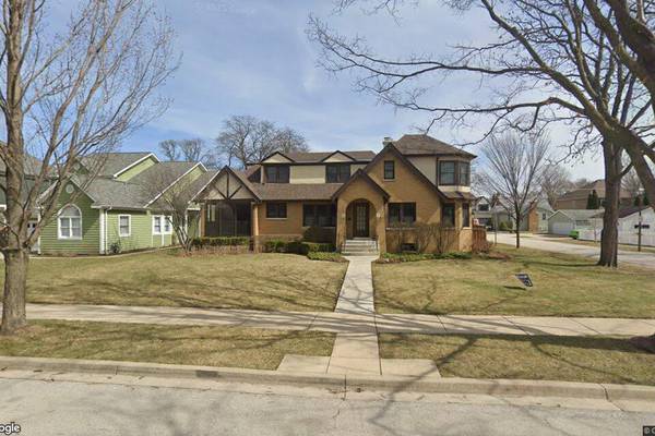 Single-family home built in 1928 sells in Elmhurst for $1.15 million