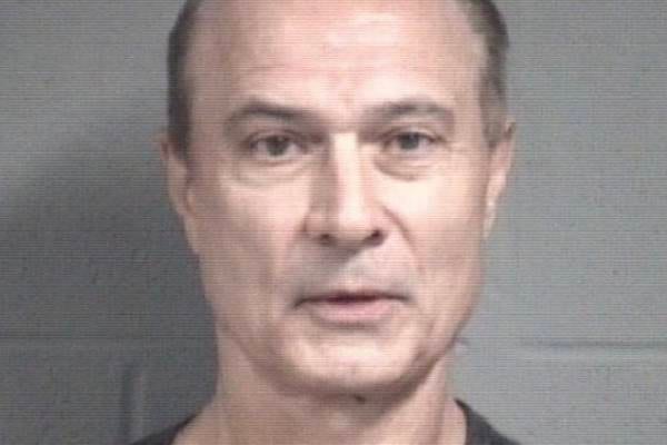 Joliet attorney arrested in Minooka for alleged domestic battery of child