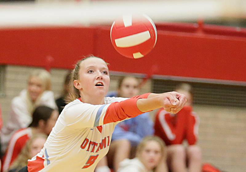 Ottawa's Skylar Dorsey chases down the ball against L-P on Tuesday, Oct. 18, 2022 at Kingman Gymnasium in Ottawa.