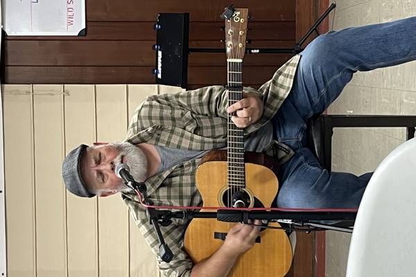 First Fridays Open Mic is Nov. 7 in Oregon