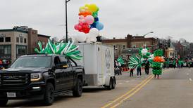 Fox Valley Balloons & Rentals takes Best of Show in St. Charles St. Patrick’s Parade