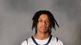 Mason Lockett scores 27, gets game winner as Oswego East gets 5th at Hinsdale:Record Newspapers sports roundup