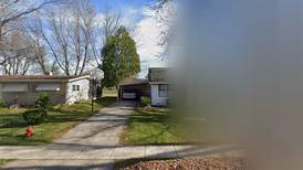 Single-family home sells in Rochelle for $182,000