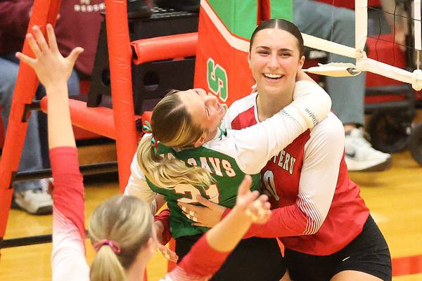 In front of big home crowd, L-P wins sectional semifinal over Morris