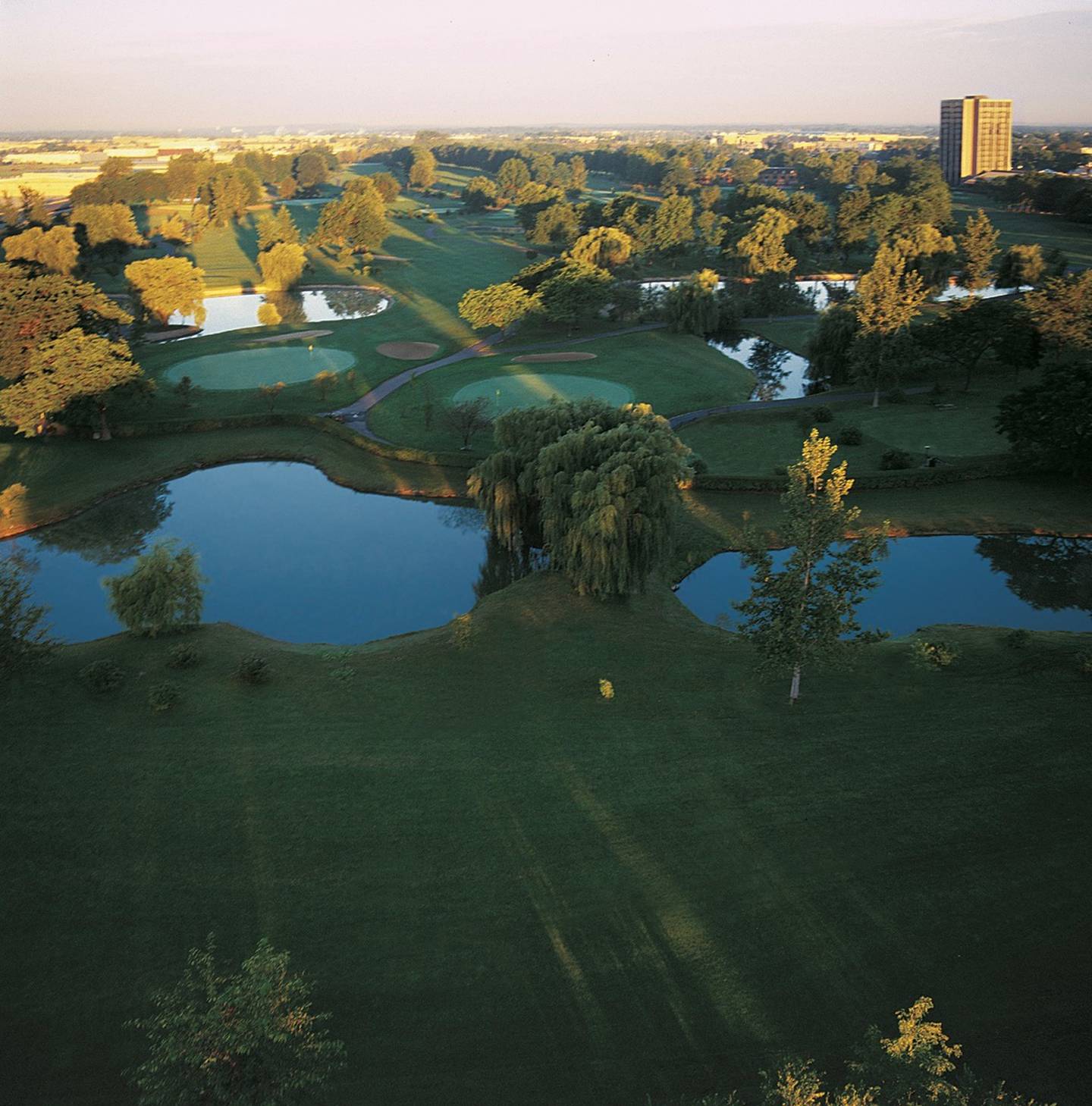 GSI Family Investments of Arizona purchased the Pheasant Run Resort golf course from the DuPage Airport Authority for about $11.3 million and proposes to build four industrial buildings encompassing more than 1 million square feet of space along with 13 acres of stormwater detention.