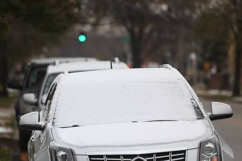 Joliet residents woke up to snow covering on Tuesday. The National Weather Service issued a Winter Weather Advisory from Tuesday until early Wednesday with snow accumulations of 1 to 3 inches expected throughout Will County.