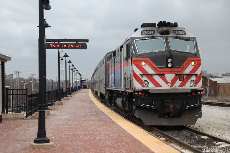 A Metra train waits to depart at the Joliet Gateway Center train station on Wednesday, Jan. 3rd, 2024 in Joliet.