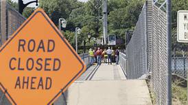 Pedestrian bridge between Sterling, Rock Falls closed while IDNR works on dam