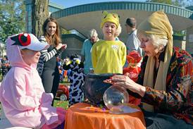 5 Things to Do: Howlin’ at the Moon, Halloween costume contest & parade and more in DuPage County