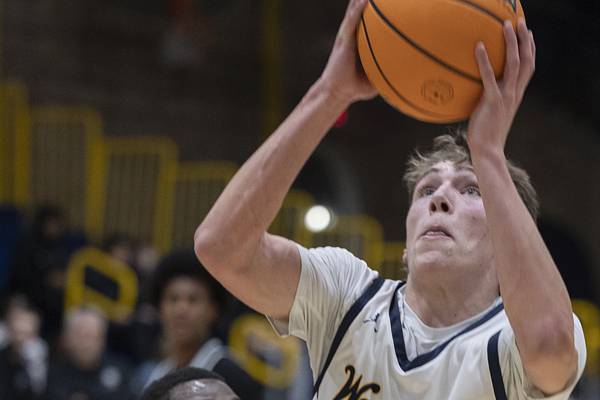 Jack Saathoff 33 rebounds away from Sterling’s single-season record, but Golden Warriors fall to Galesburg