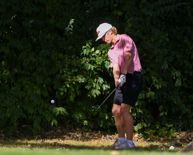 Carter Humbers of Yorkville chips onto the green during the Plainfield Central regional on Wednesday Oct. 1, 2025, held at Wedgewood Golf Course in Plainfield.