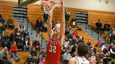 Boys basketball: Jason Jakstys powers surging Yorkville past St. Ignatius into Tosh second round