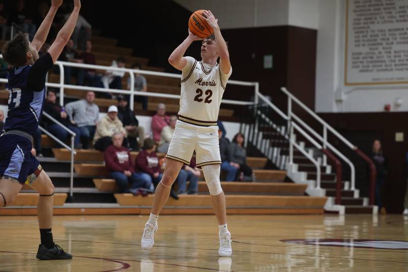 Morris’ Brett Bounds puts up the outside shot against Plainfield South on Wednesday, Jan 29, 2025 in Morris.