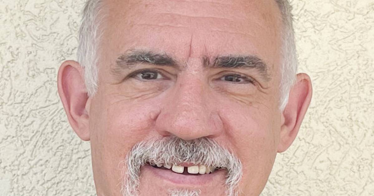 Wolter: Early development of the telephone in north-central Illinois