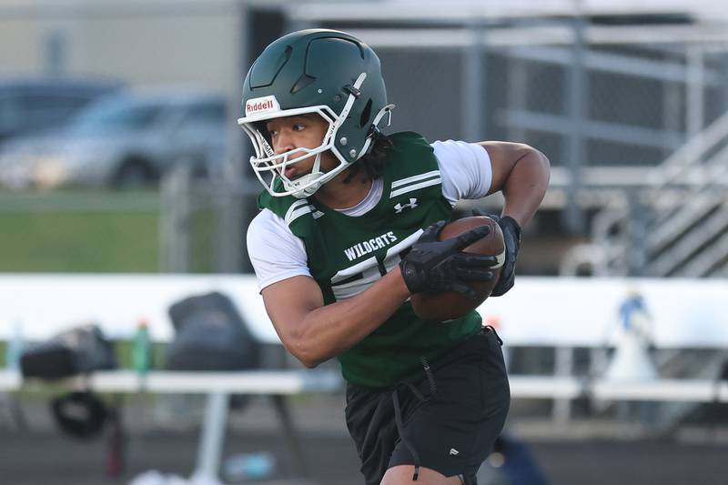 Plainfield Central’s Kenyon Mollison runs a drill at the IHSA Southwest Suburb Showcase combine on Thursday, May 7, 2026 at Plainfield North High School.