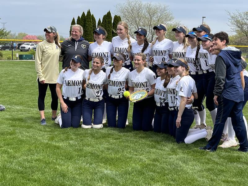 The Lemont softball team poses for a picture celebrating pitcher Sage Mardjetkos 750th career strikeout after its 3-0 win over Beecher on Saturday, May 6, 2023.