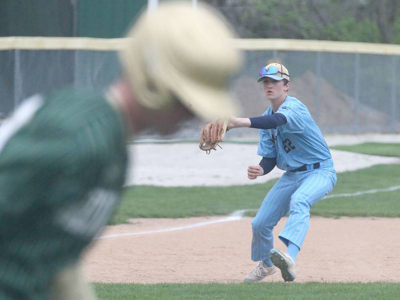 Baseball: Rain shortens pitchers’ duel between Marquette, St. Bede