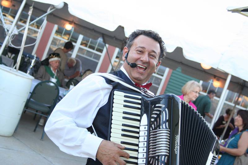 Frank Rossi (accordion & keyboard, variety of polkas, '50s, & current hits) will perform at Timbers of Shorewood at 6 p.m. Friday, July 3.
