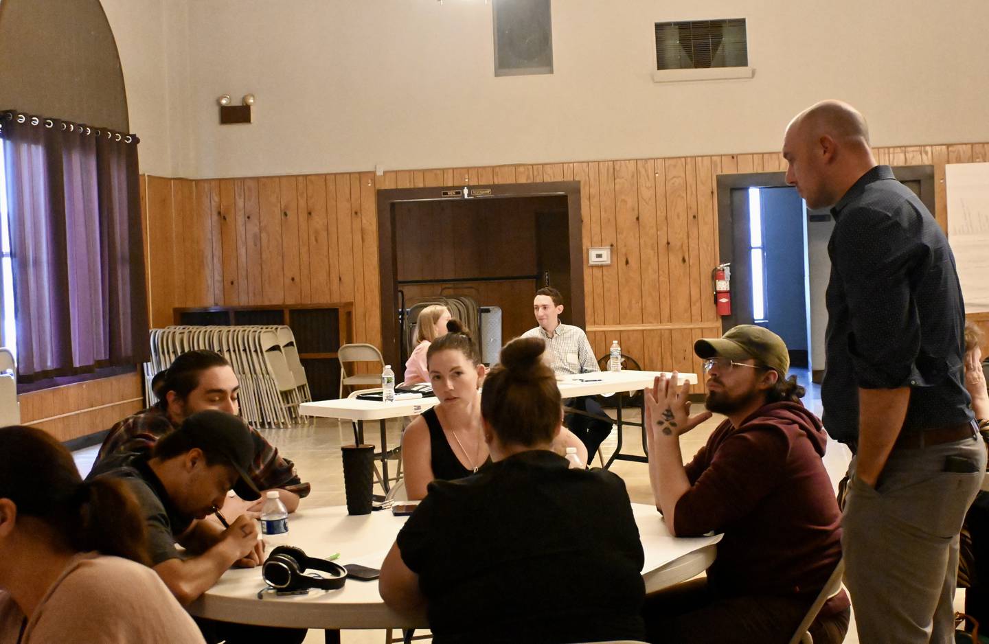 La Salle Economic Development Director Curt Bedei talks to attendees during Tuesday, Sept. 26 Strategic Planning meeting.