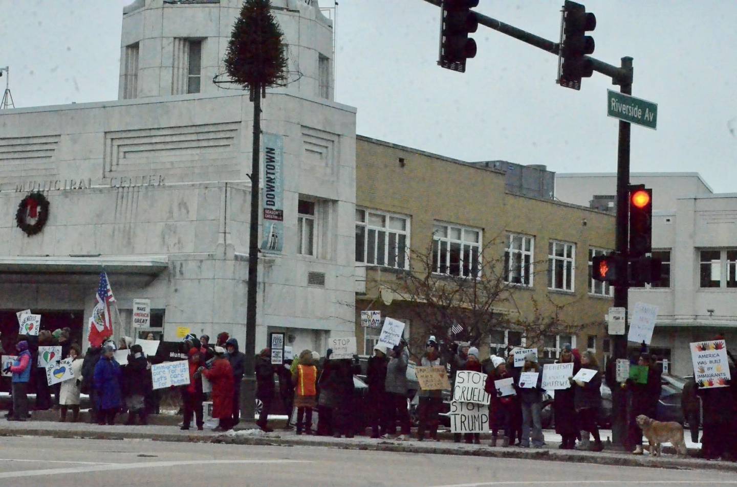 Community members rally in support of immigrants and against federal immigration raids in the community outside the St. Charles Municipal Building on Jan. 3, 2025.