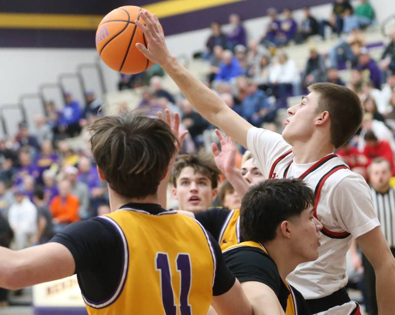 Hall's Luke Bryant blocks a pass intended to Mendota's Aden Tillman on Tuesday, Feb. 3, 2026 at Mendota HIgh School.