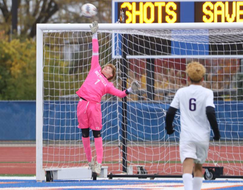 Mendota keeper Mateo Goy misses the ball during the Class 1A State title game on Saturday, Nov. 8, 2025 at Hoffman Estates High School.