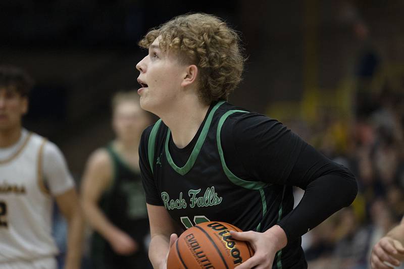 Rock Falls’ Kuitim Heald eyes the hoop against Sterling on Tuesday, Nov. 29, 2022.