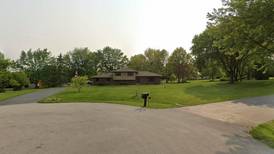 Single-family home sells for $475,000 in Oswego