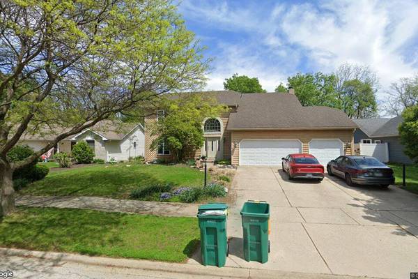 Single-family home sells for $359,900 in Joliet