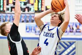 Photos: E-P at Princeton boys basketball