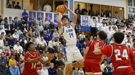 Sophomore Grant Smith stars again as unbeaten Lyons holds off Hinsdale Central