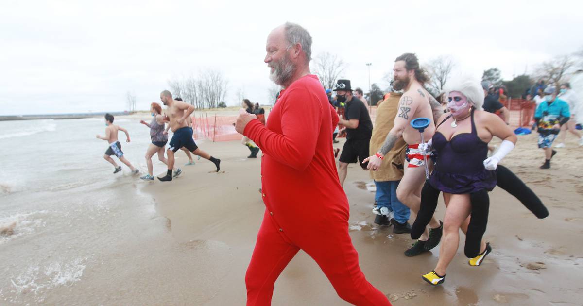 23rd annual Polar Bear Plunge at Waukegan Municipal Beach on New Year’s