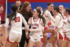 ‘Perfect’ defense, Aubrina Adamik’s hot shooting lift Huntley to tight win over Hononegah