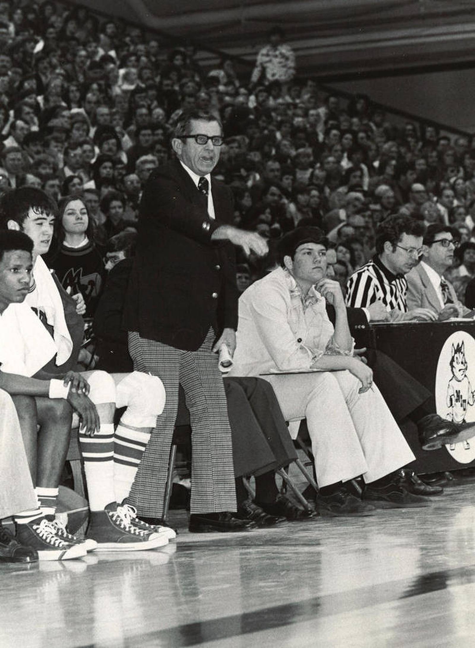 NIU basketball Huskie greats returning to NIU Convo Center for