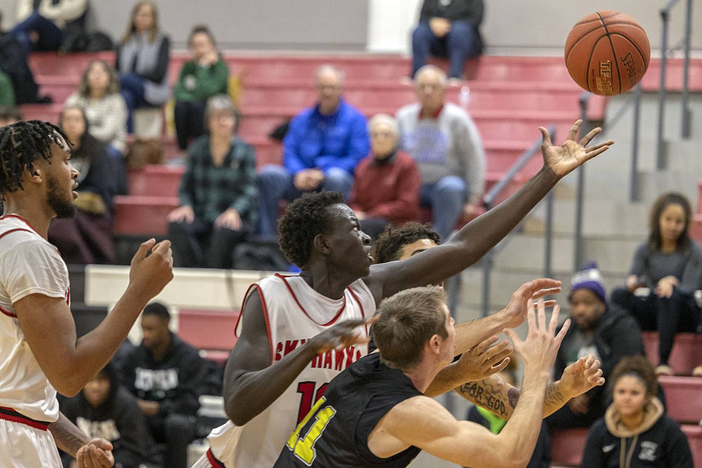 SVCC’s Riek Riek reaches for a ball against Kishwaukee Thursday, Jan. 12, 2023.