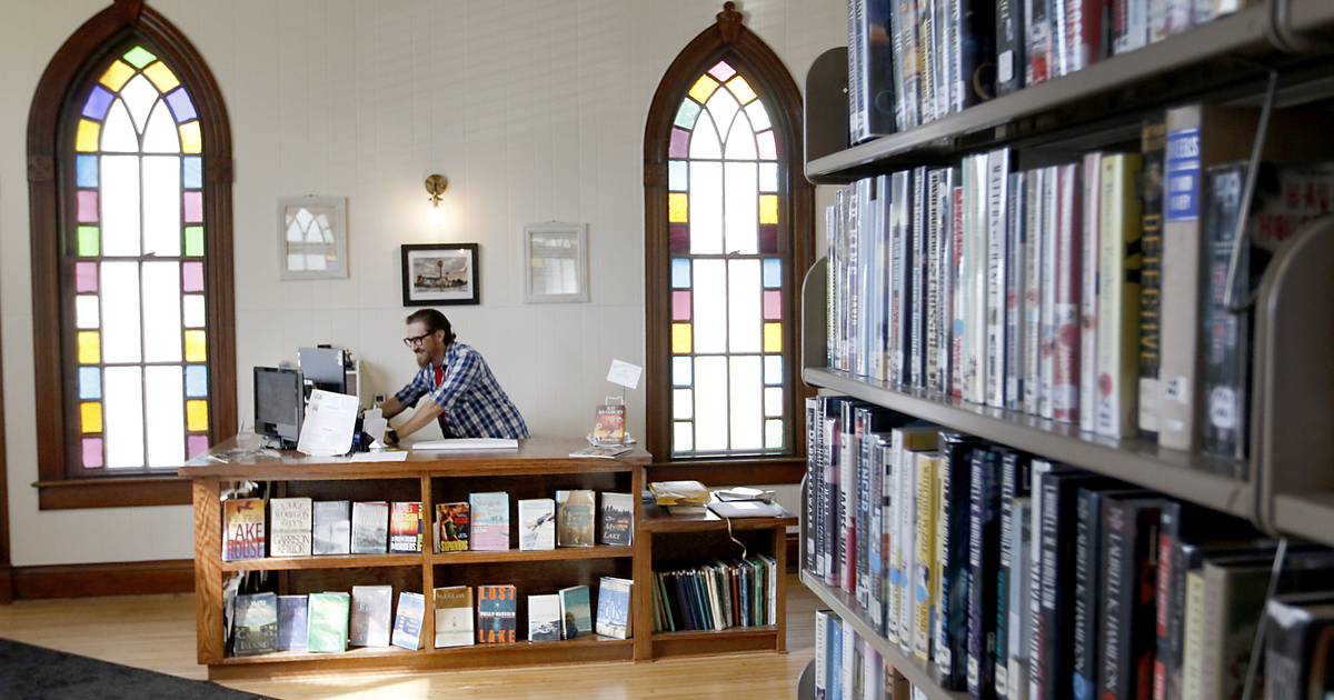 Hebron Public Library’s head librarian seeks to create ‘hub of the