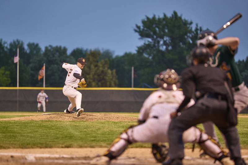 With talented athletes to watch, fun theme nights, a popular mascot, and promotions, Illinois Valley Pistol Shrimp games offer a lot of excitement.