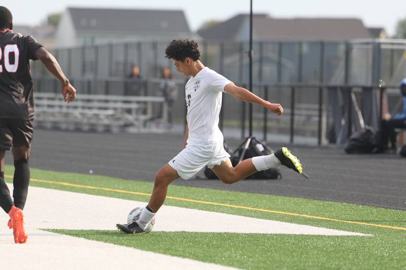 Plainfield Central’s Elijah Rodriguez makes a pass against Plainfield East on Tuesday, Sept. 19, in Plainfield.