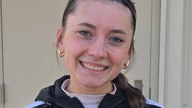 Streator softball slips past Sandwich, 3-2 : The Times Friday Roundup