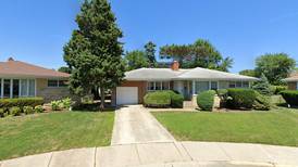 What were the best deals for residential properties in DuPage / Cook County the week of March 23?