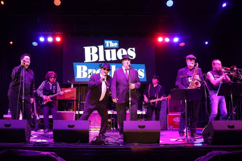 Jim Belushi. aka Zee Blues, and Dan Aykroyd, aka Elwood Blues, performs at Blues Brothers Con: The Sequel on Saturday, Aug. 17, 2024 at the Old Joliet Prison.