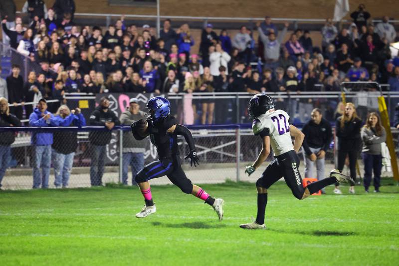 Peotone's Nick Cronin breaks away for a touchdown during the Blue Devils' 25-20 loss to Manteno on Friday, Oct. 17, 2025, in the annual Rumble on Route 50 rivalry game.