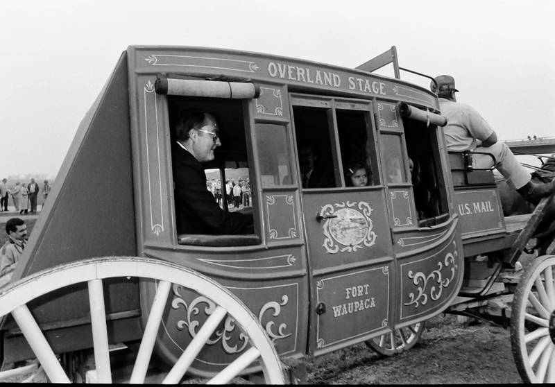 Former Illinois Gov. Jim Thompson, arrives on stagecoach on Friday, Oct. 18, 1985 in Mendota. The ceremony commemorated the opening of Interstate I-39 between Mendota and Rochelle.