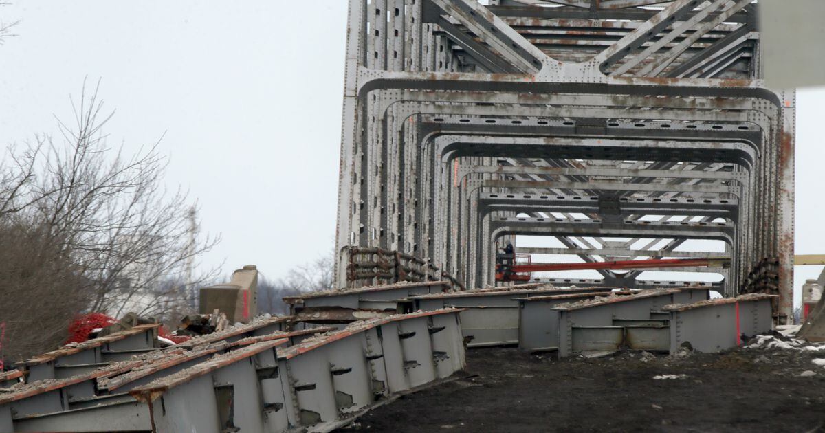 Implosion of old Utica bridge coming soon Shaw Local