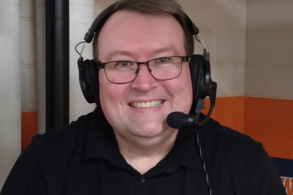 Oswego’s Jeff Blanton calls his 1,000th sports broadcast: ‘It means a lot’